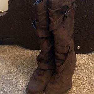 Rocket dog slouchy buckle boot